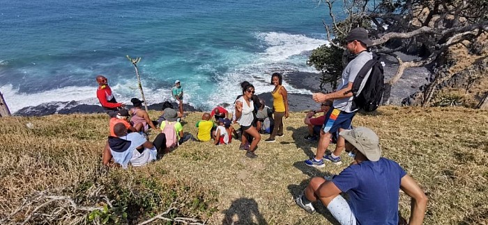 Hike mpusi caves and cliff hike coffee bay backpackers coffeeshack